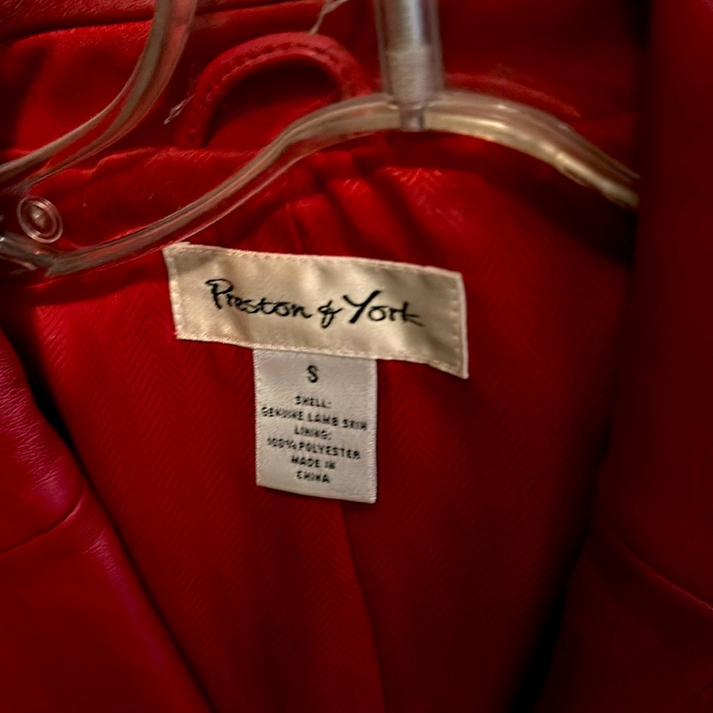 New Preston & York Jacket,red, genuine lamb skin,very nice,size small, $150 obo